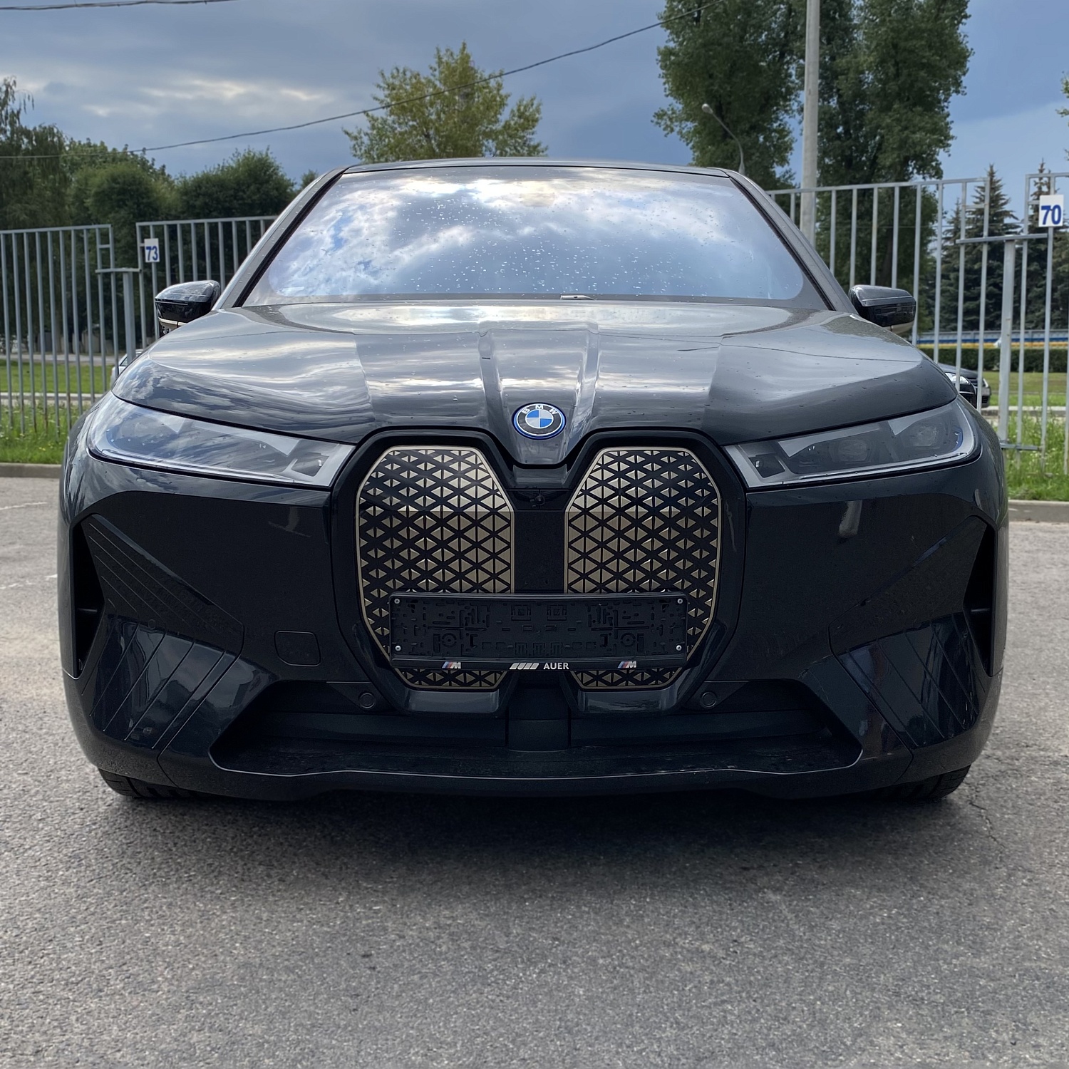 BMW IX M60